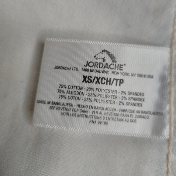 🌸Adorable new multicolored Jordache cropped jean jacket 🌸 - Picture 7 of 7